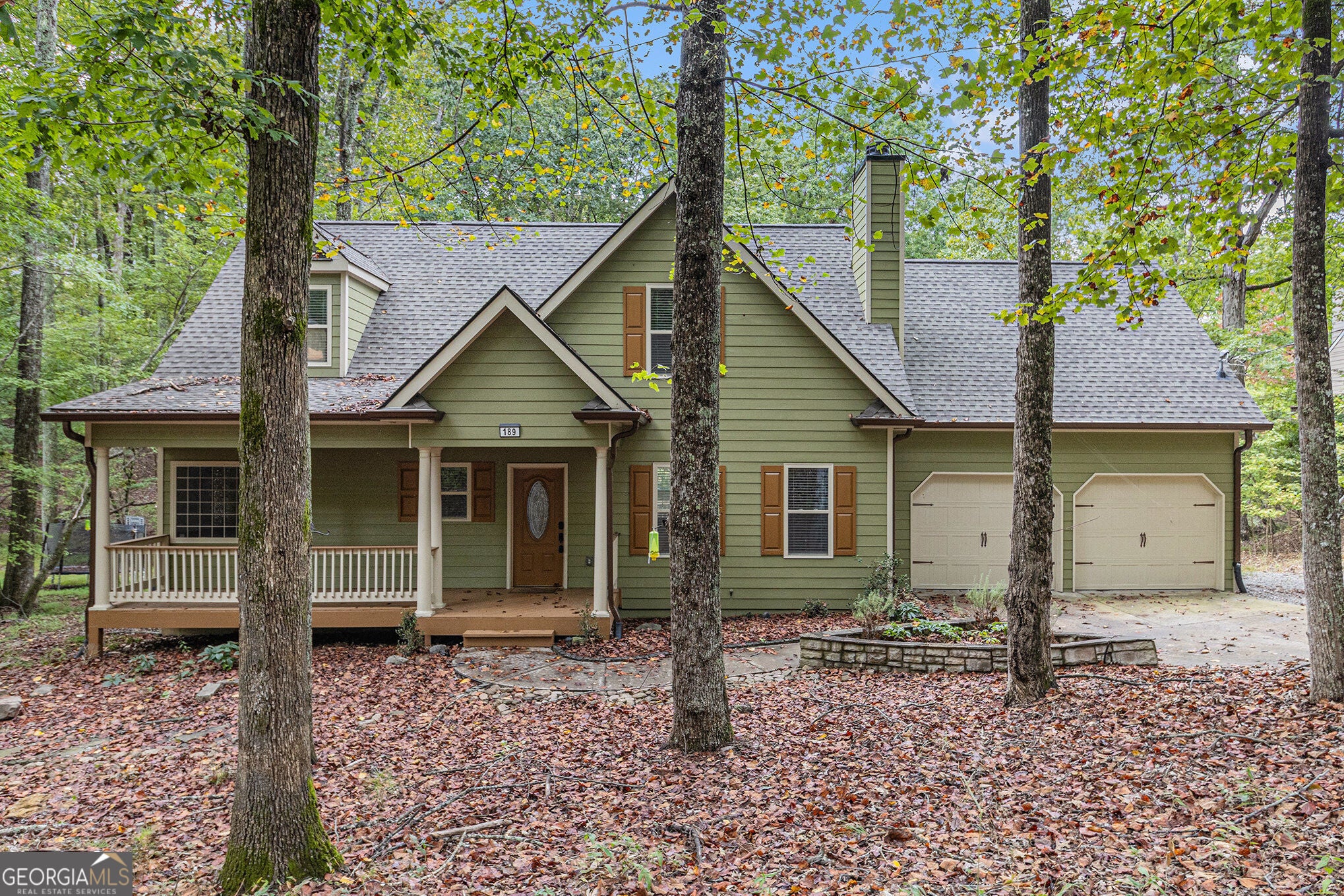 189 Pinebrook Dr — photo