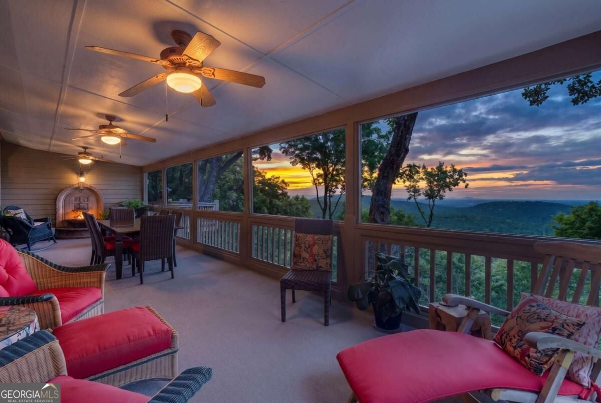 1104 Ridgeview Dr — photo