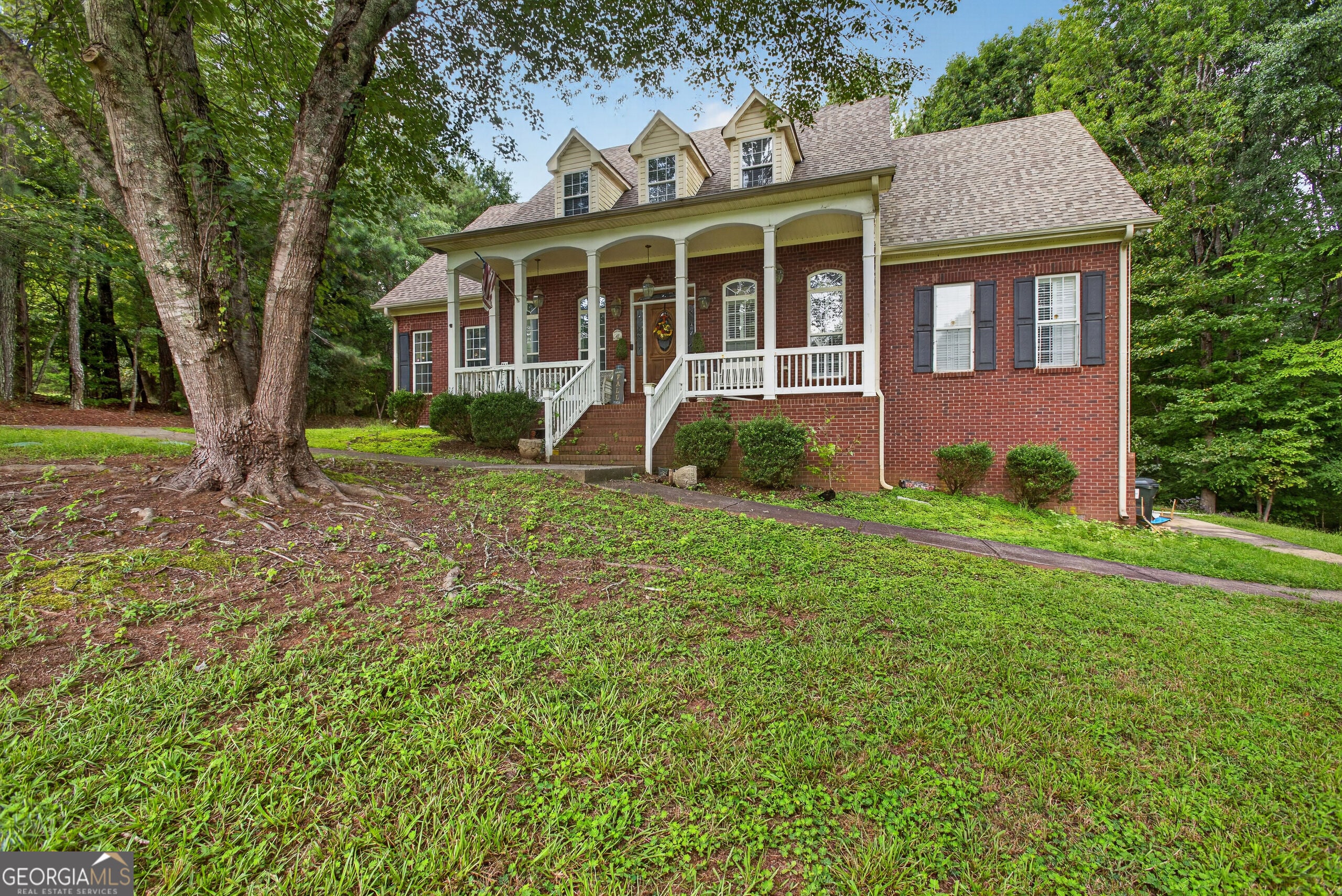 134 Avalon Dr — photo