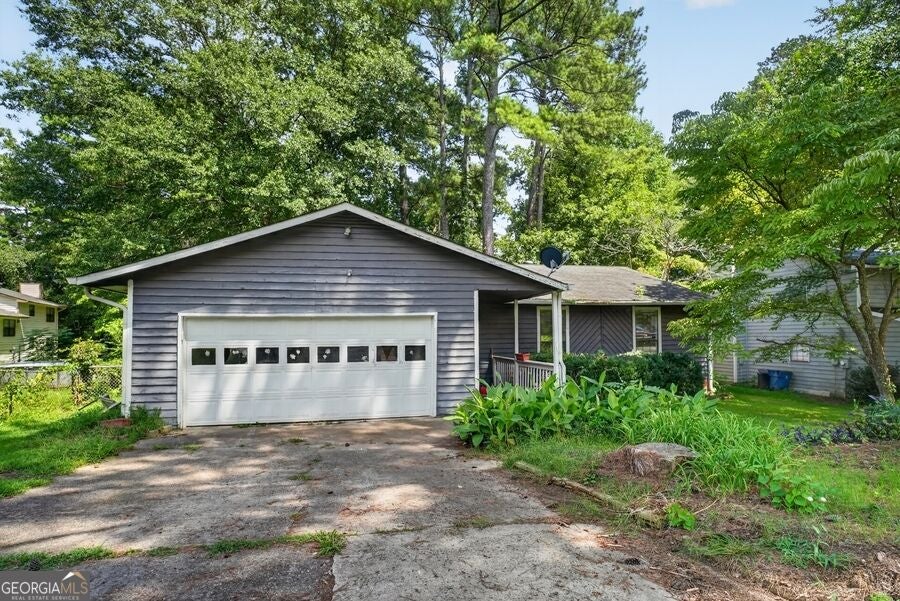552 Autumn Dr — photo