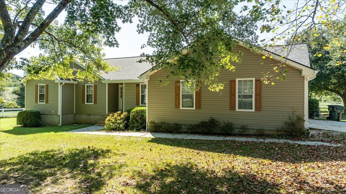 358 Roscoe Davis Rd — photo