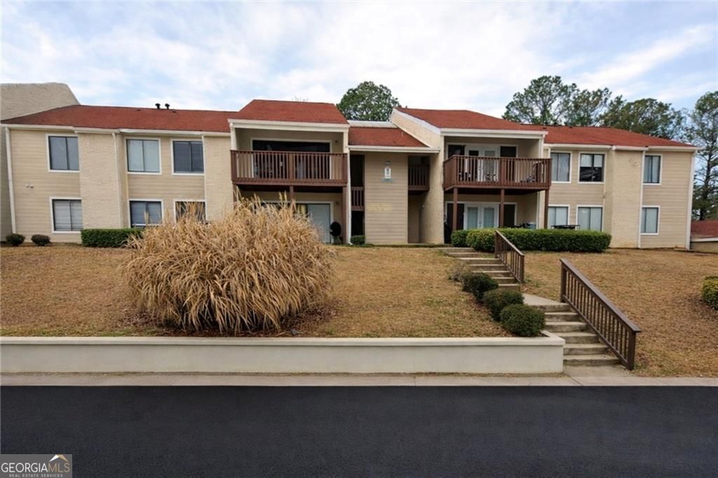 3575 Oakvale Rd 420 — photo