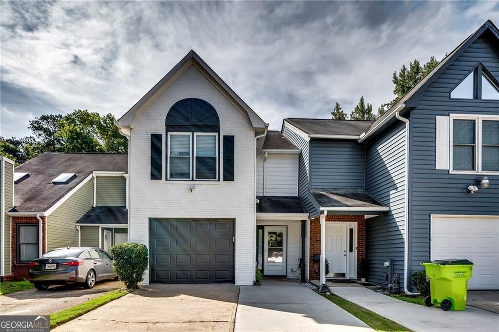 7982 Creekstone Way — photo