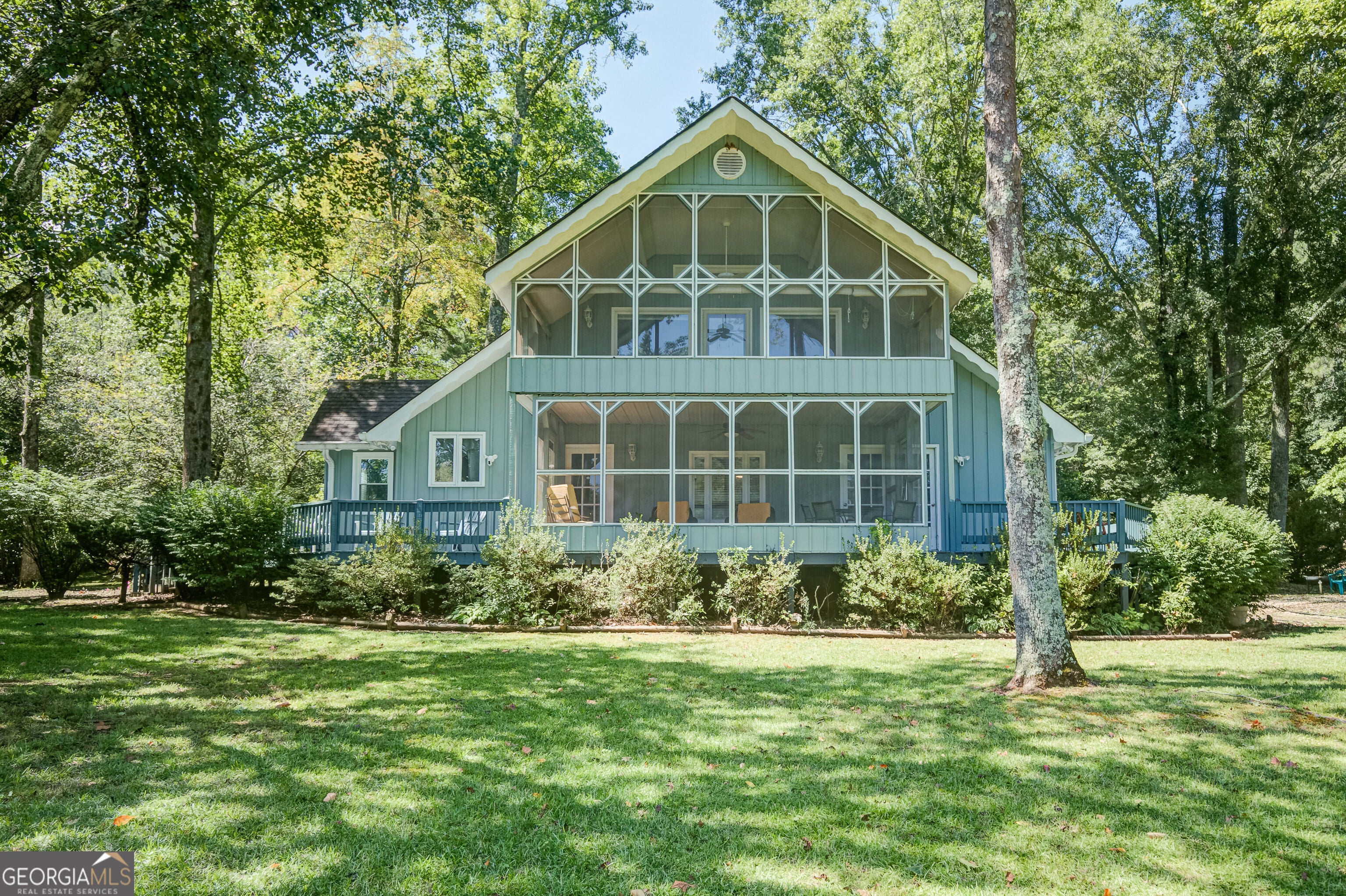215 Wessmanor Dr — photo