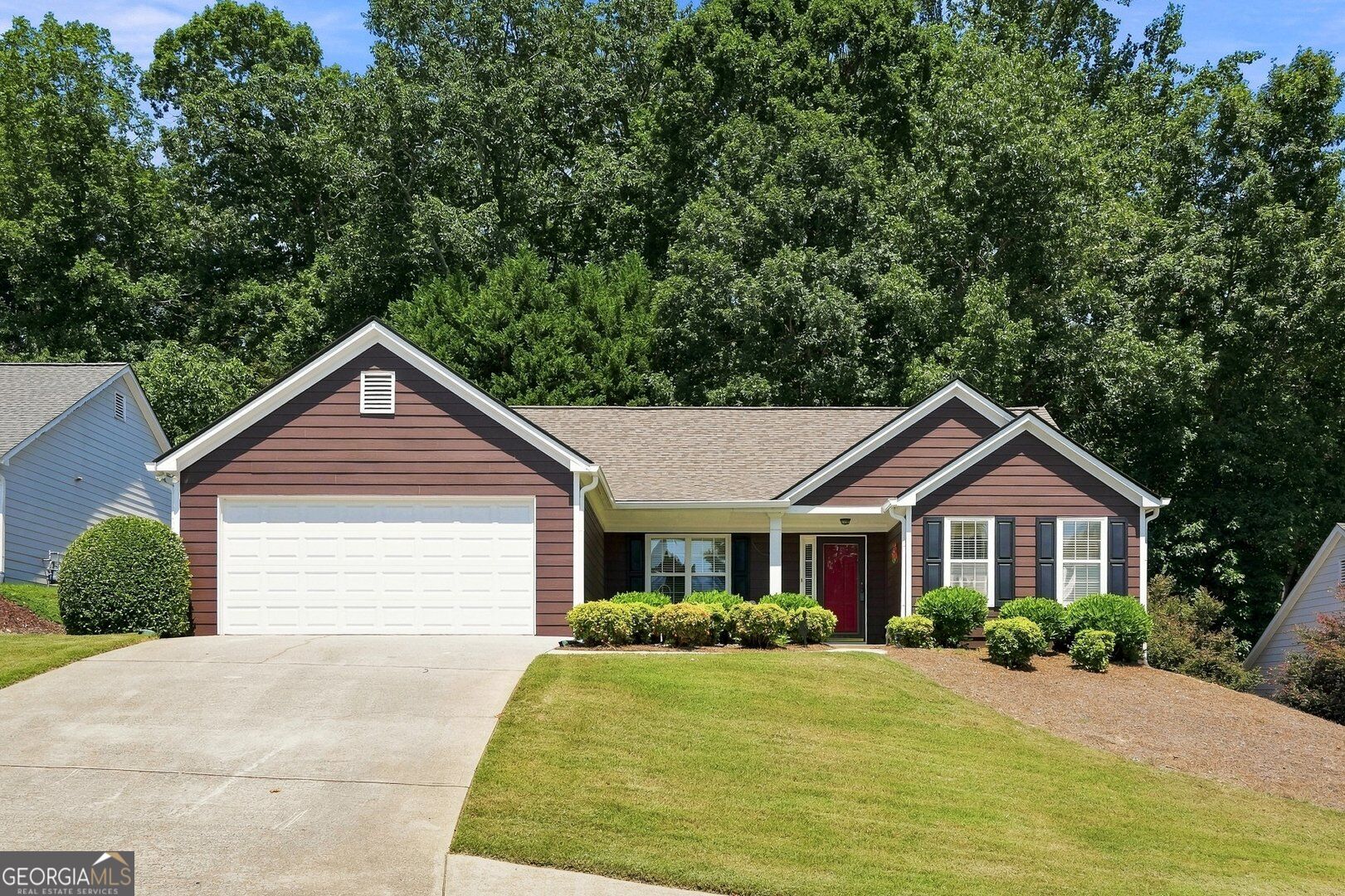 332 Spring Hill Dr — photo