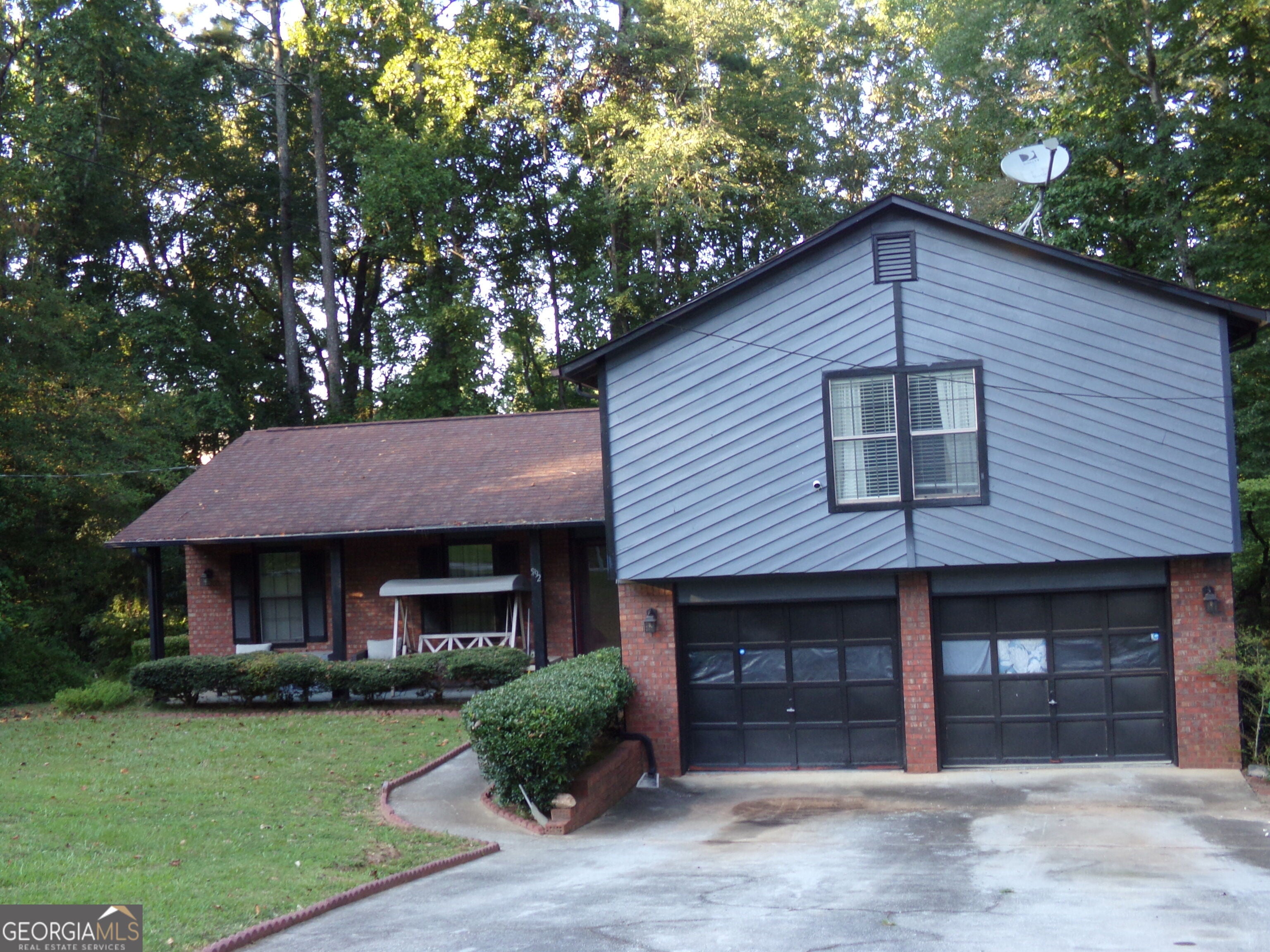 5792 Windermere Ct — photo