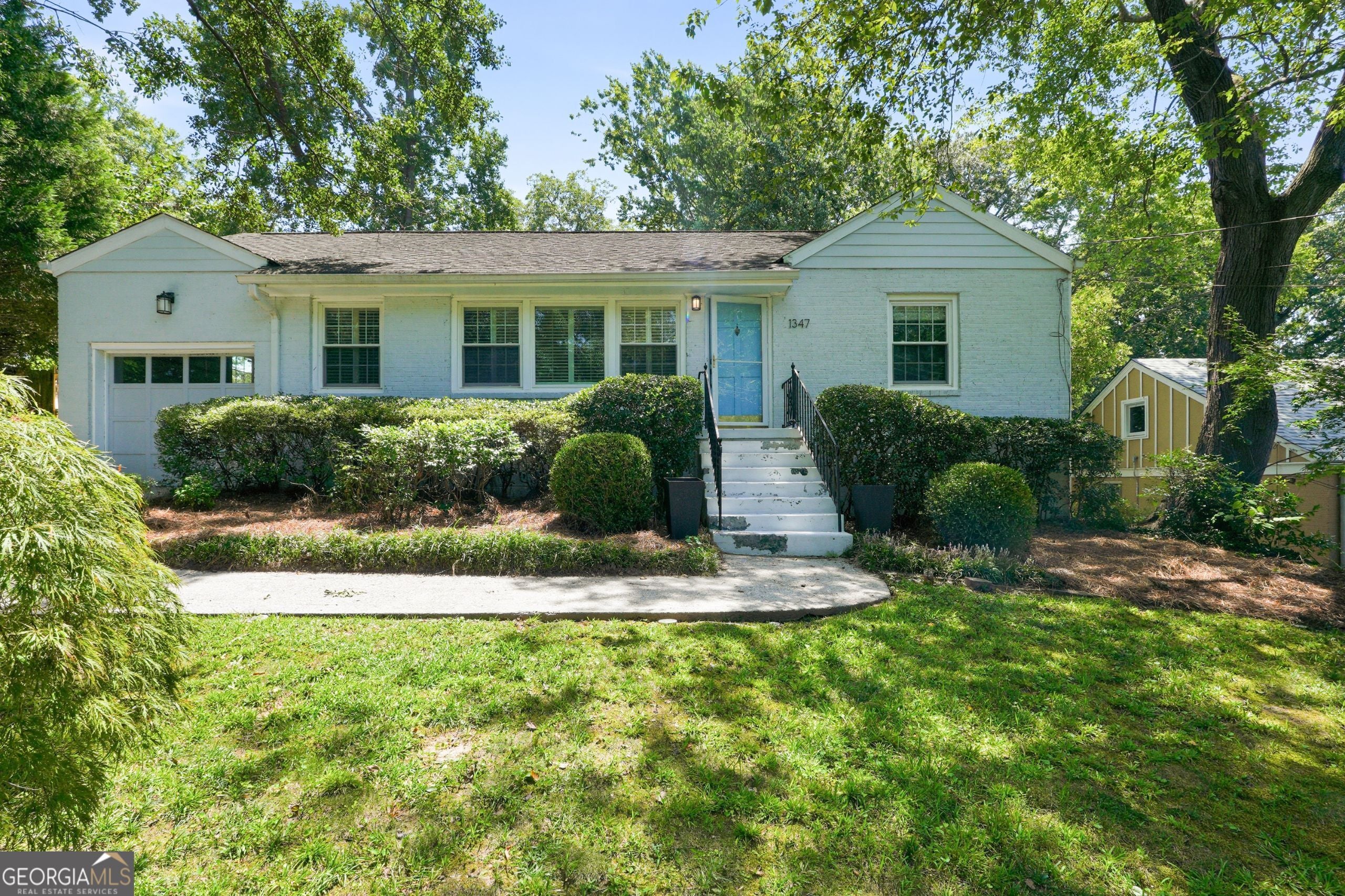 1347 Chalmette Dr NE — photo