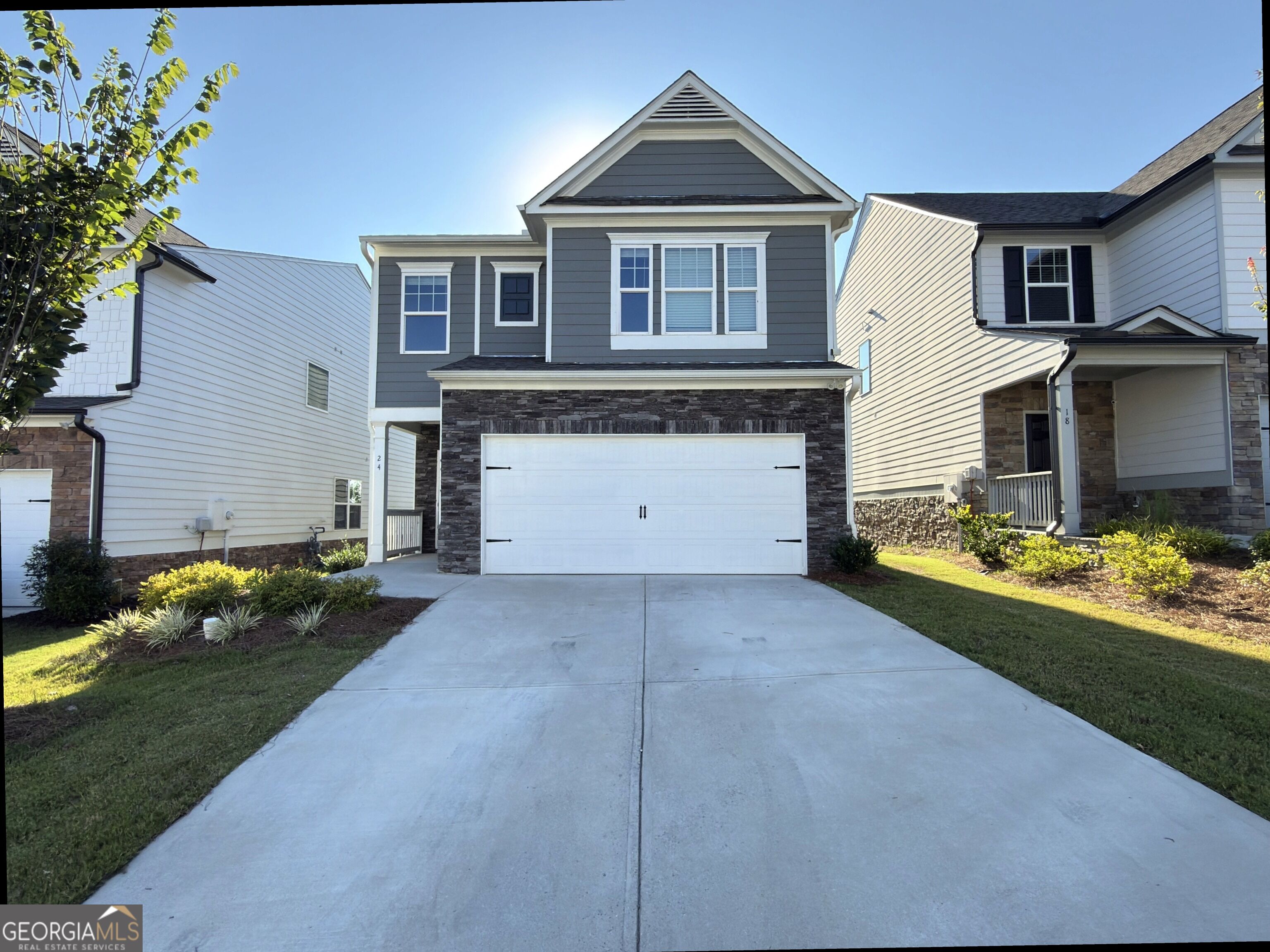 24 Berry Dr — photo