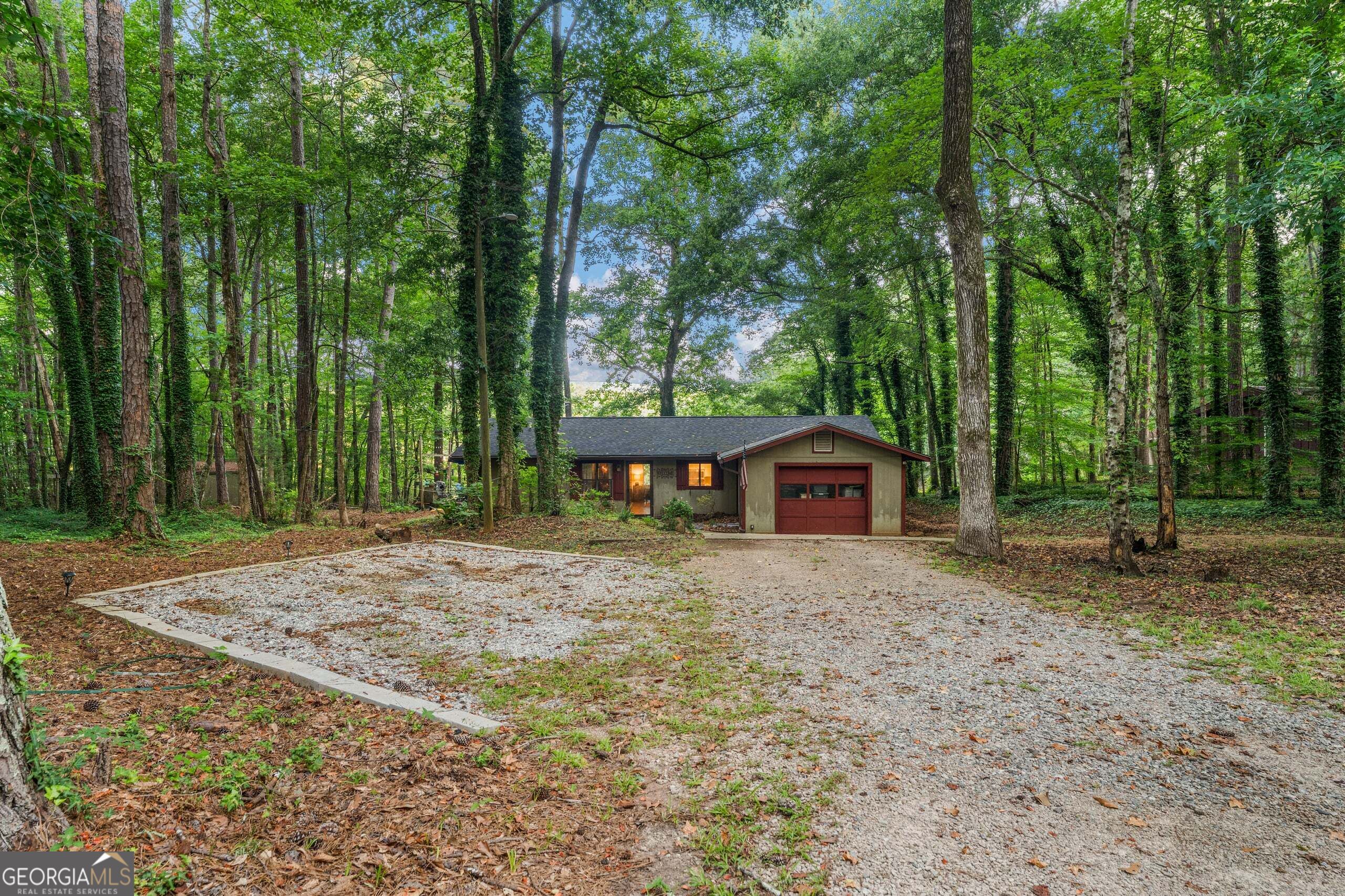 244 Lake Dr — photo
