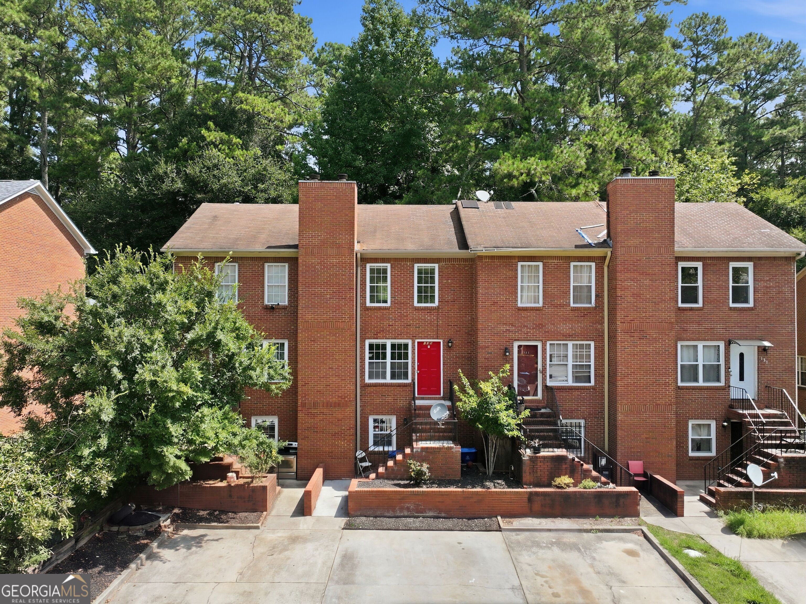 135 Davis Mill Ct — photo