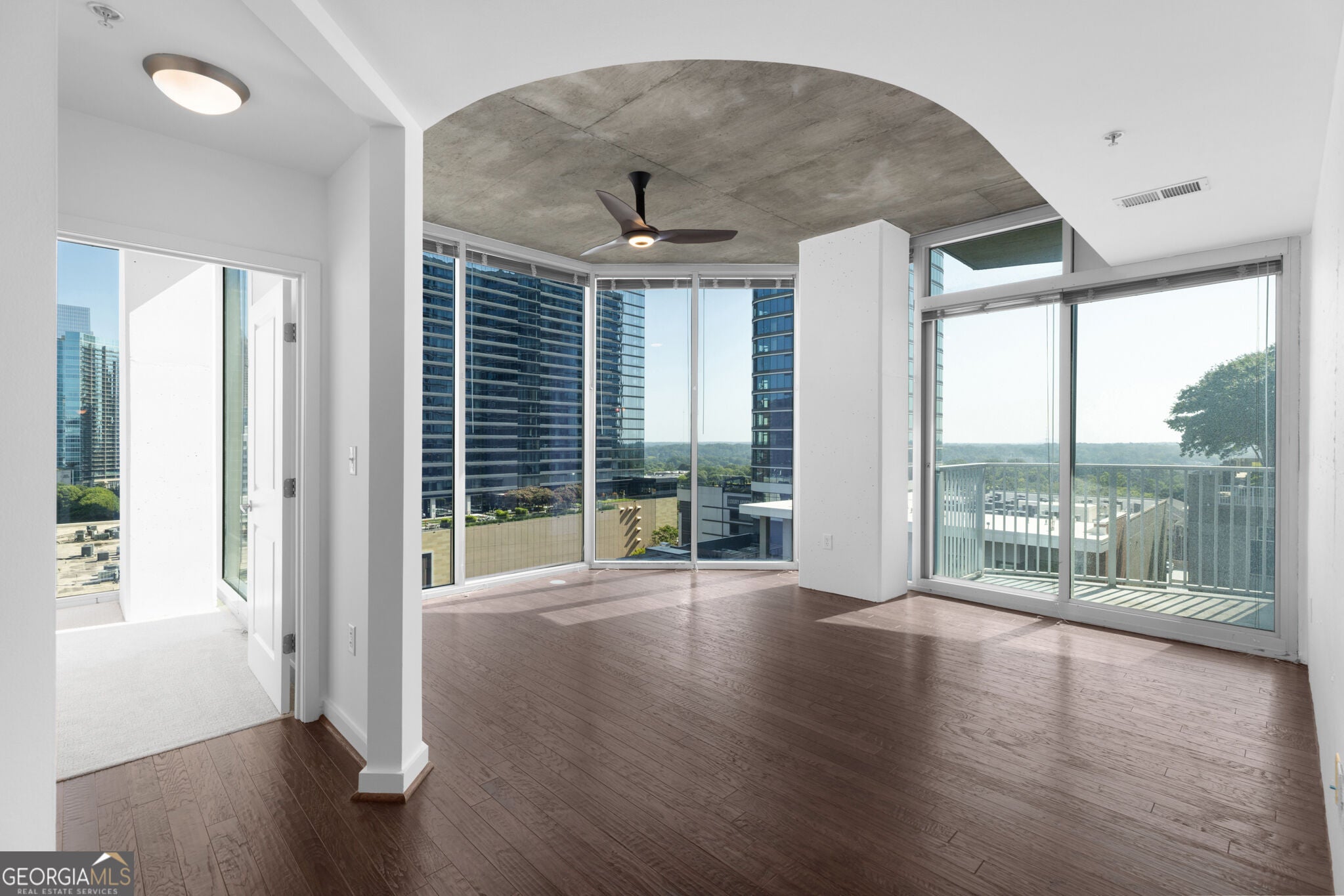 860 Peachtree St NE 1201 — photo