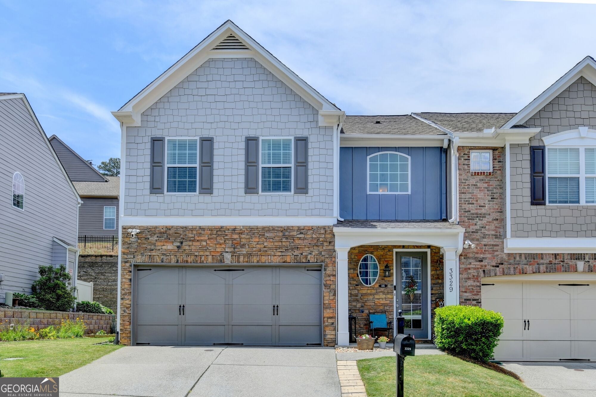 3329 Castleberry Village Cir — photo