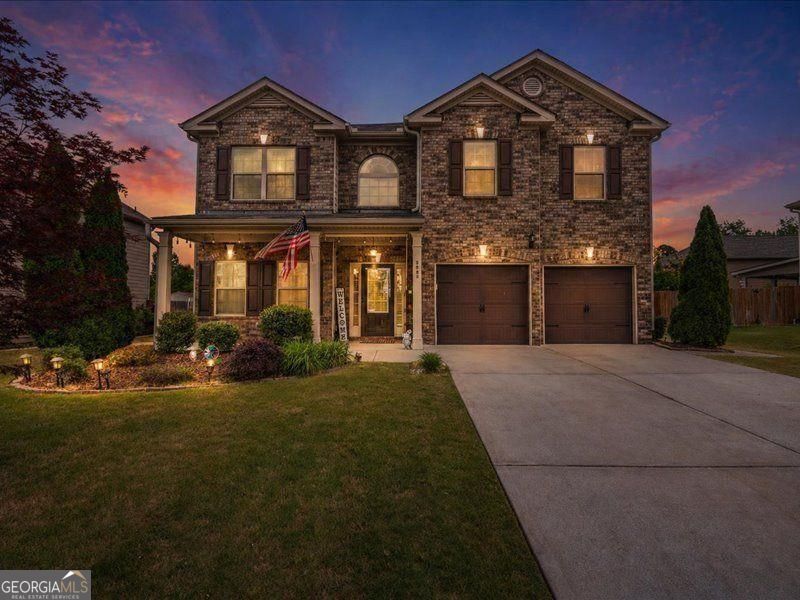 5680 Banner Blvd — photo