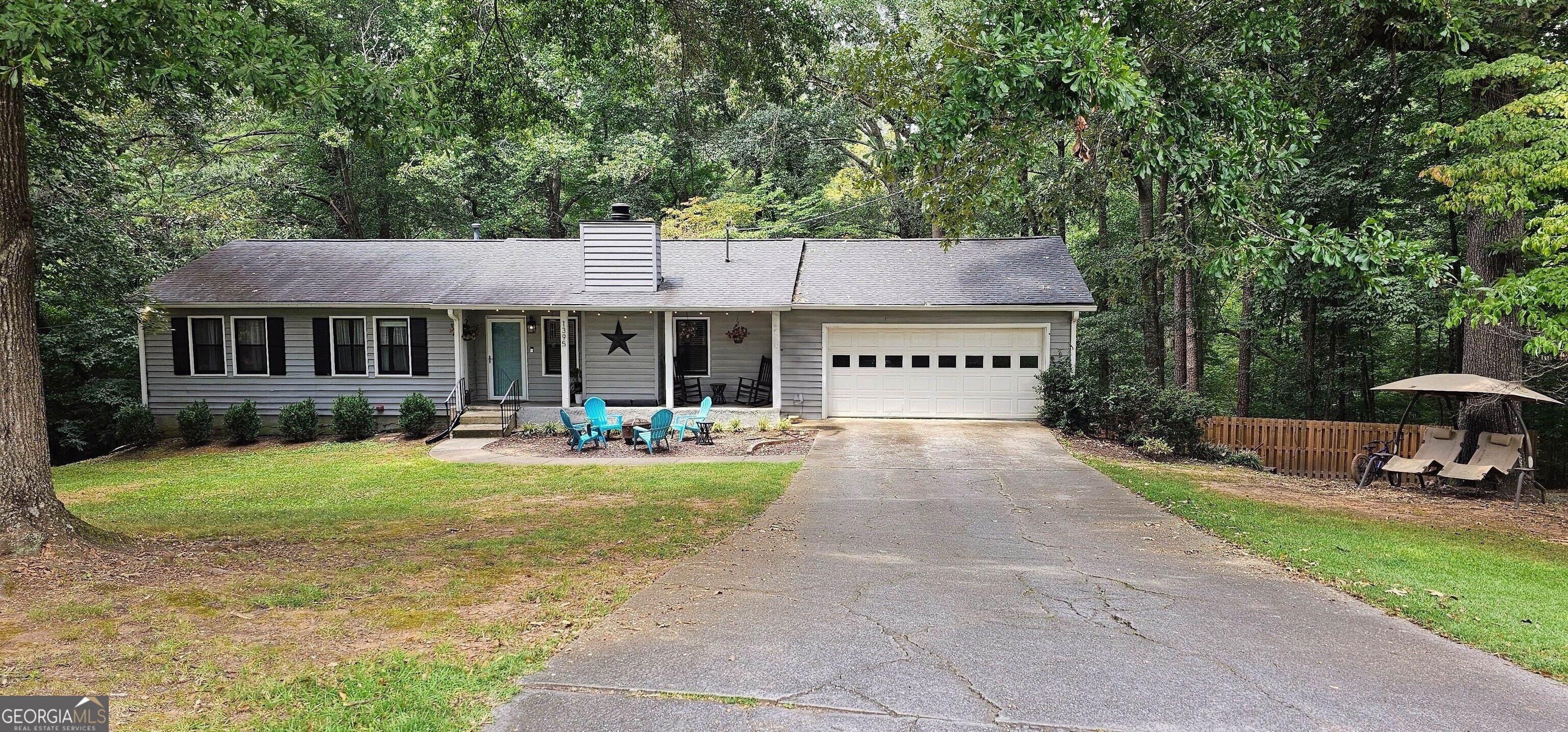 1395 Allatoona Ct NW — photo