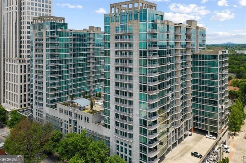 943 Peachtree St NE 1314 — photo