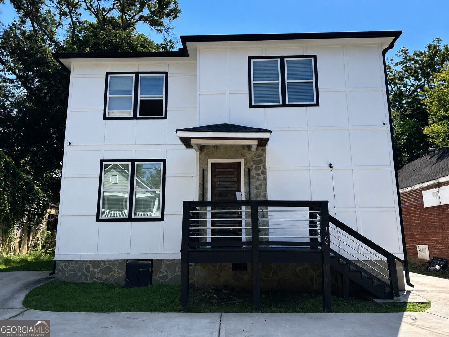 1054 Ira St SW — photo
