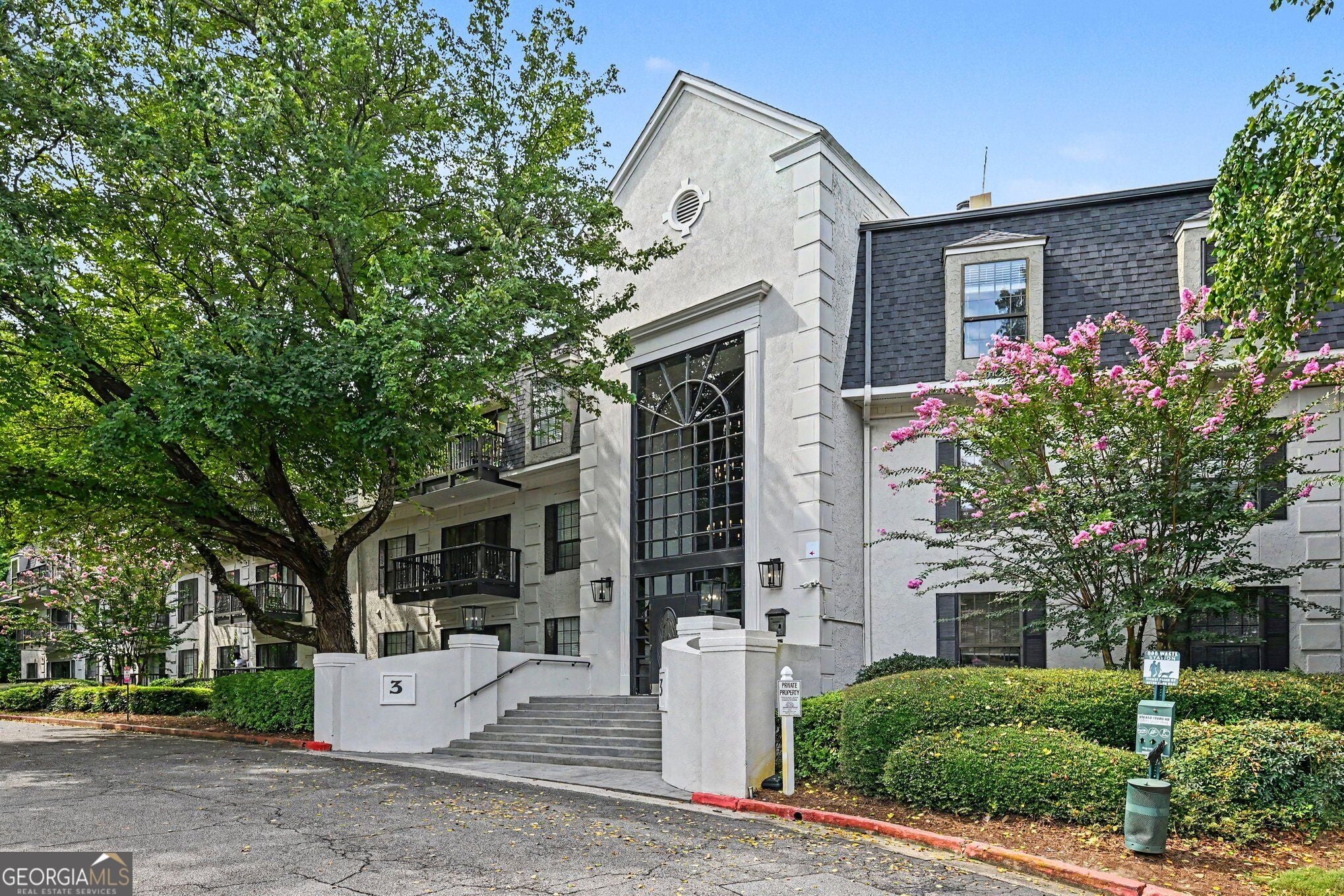3113 Pine Heights Dr NE — photo