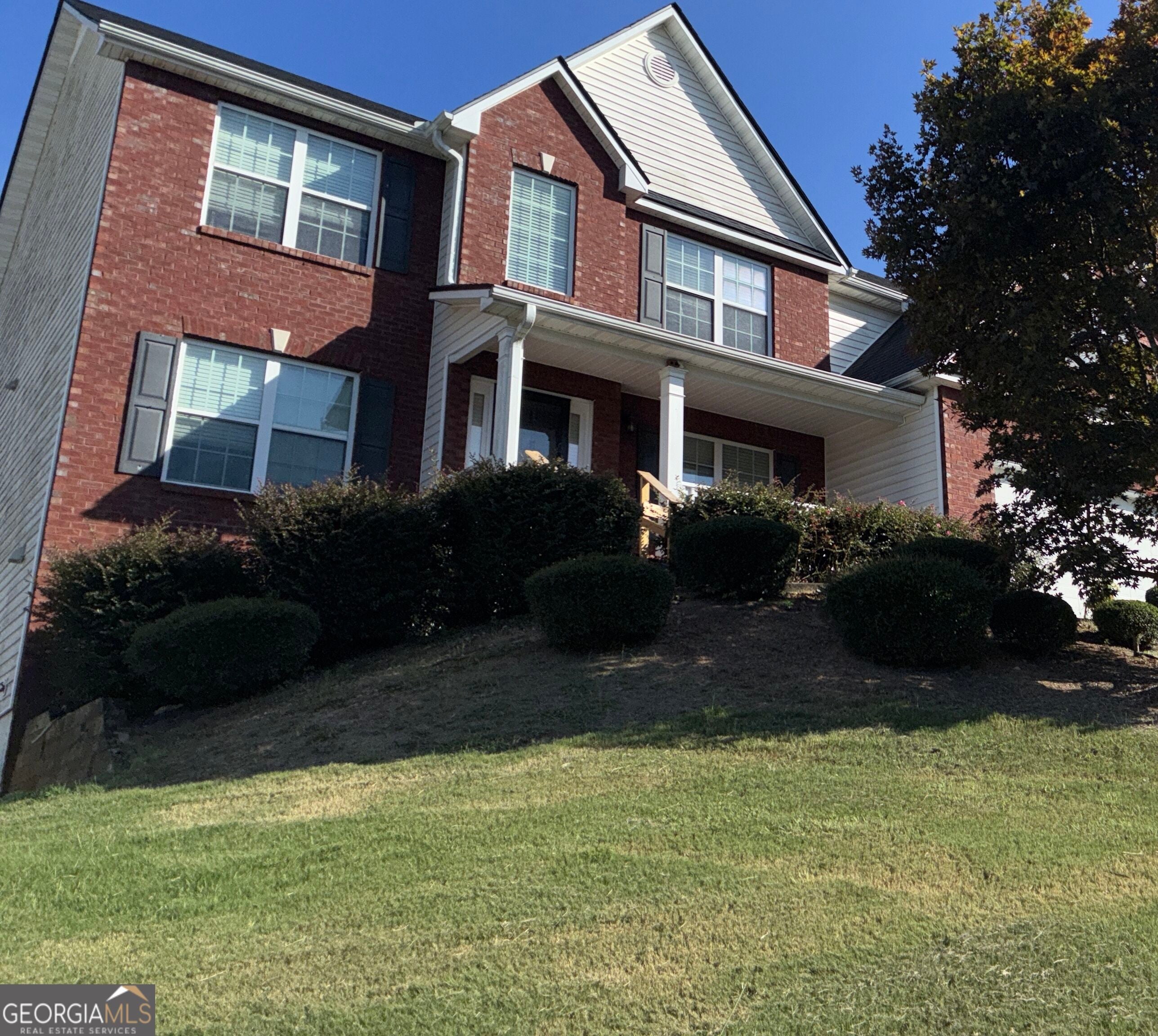 1210 River Rush Ln NE — photo