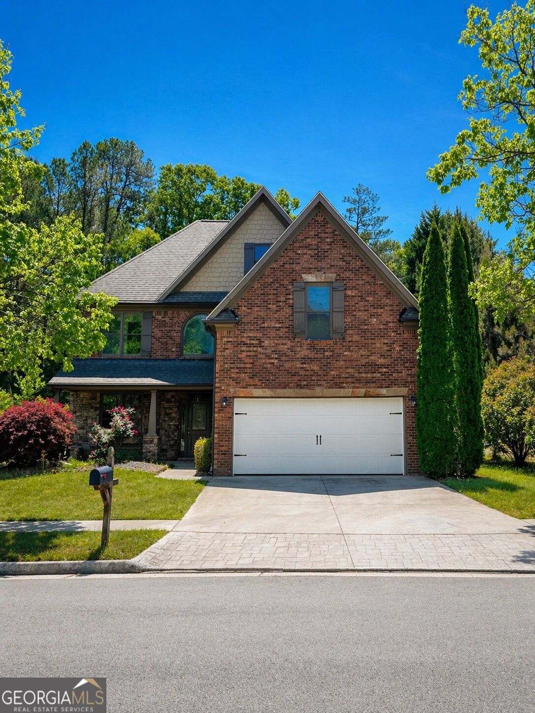 2614 Dolostone Way — photo