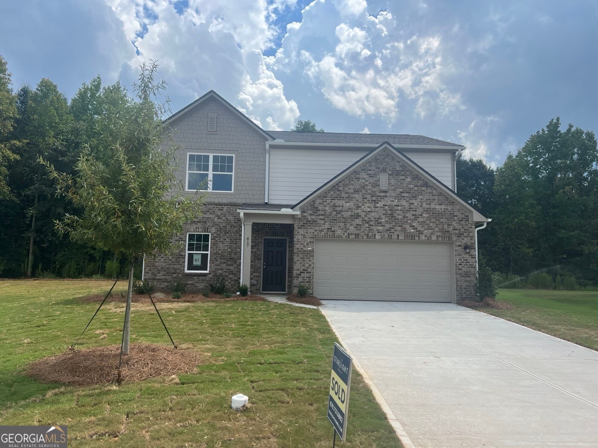 417 Silverton Drive — photo