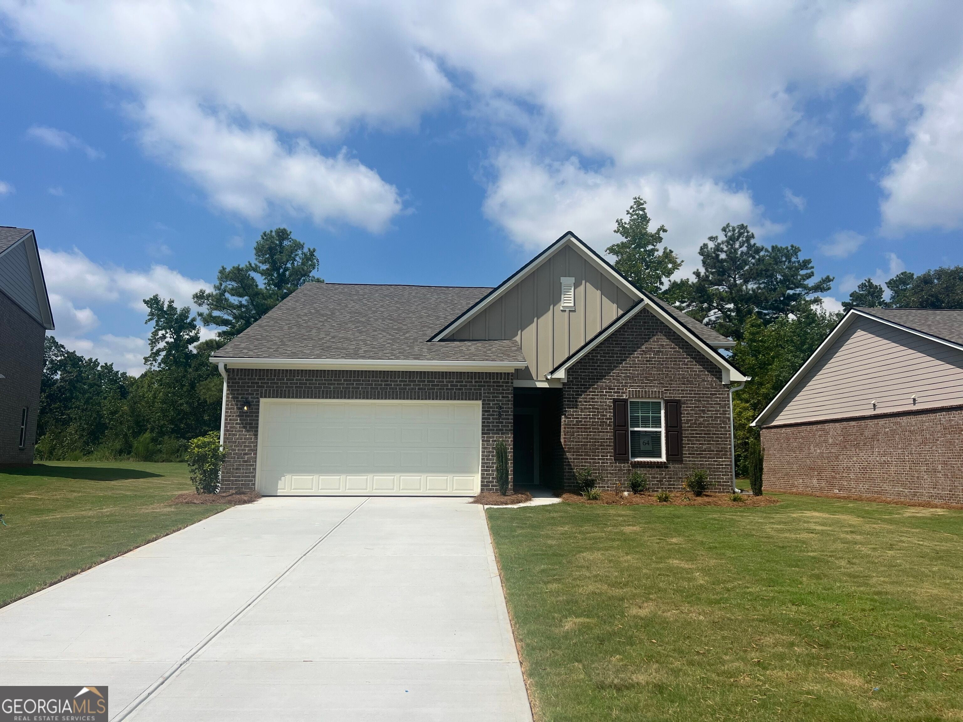 387 Silverton Drive — photo