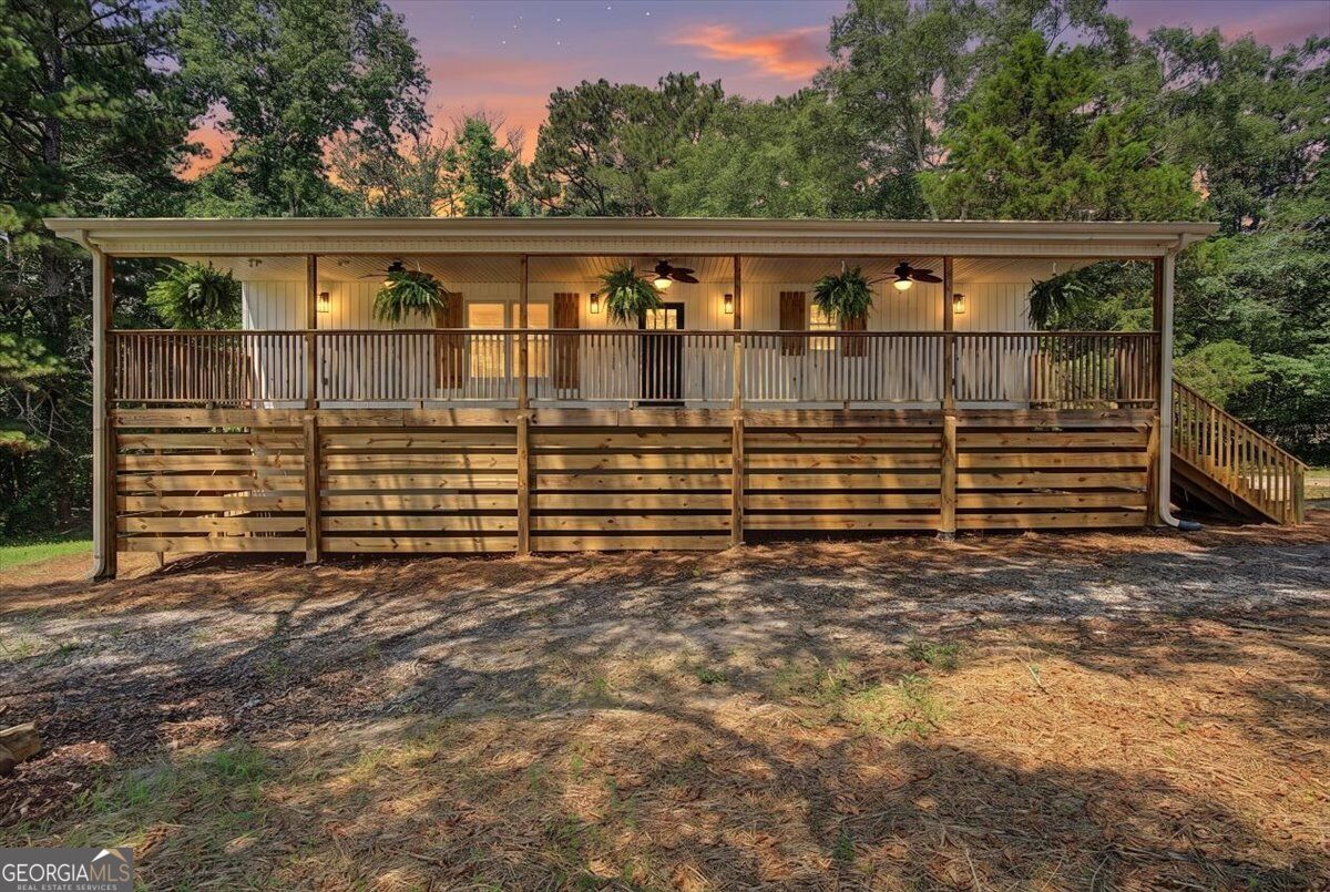 938 Mandeville Rd — photo