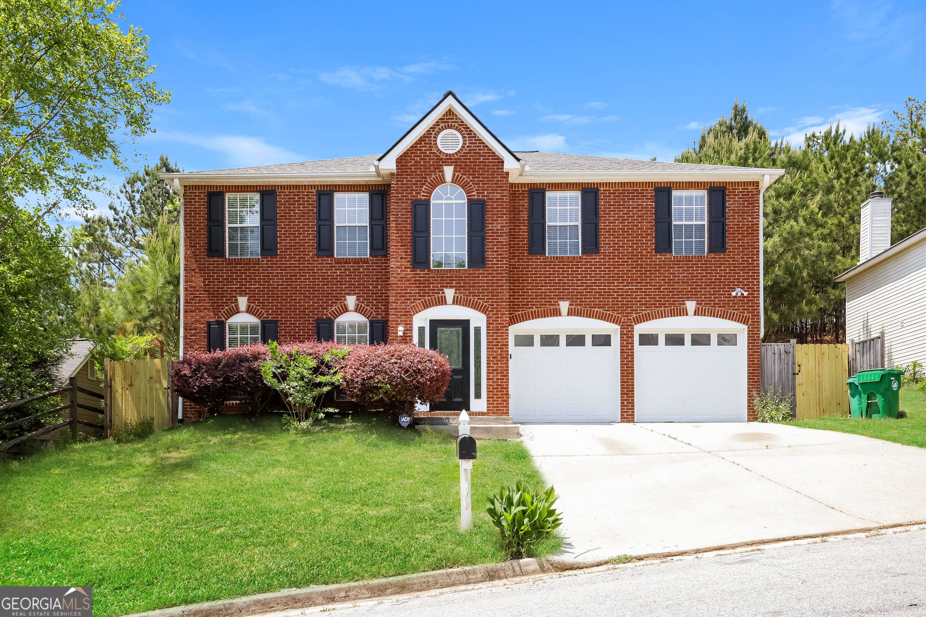 2462 Tolliver Dr — photo