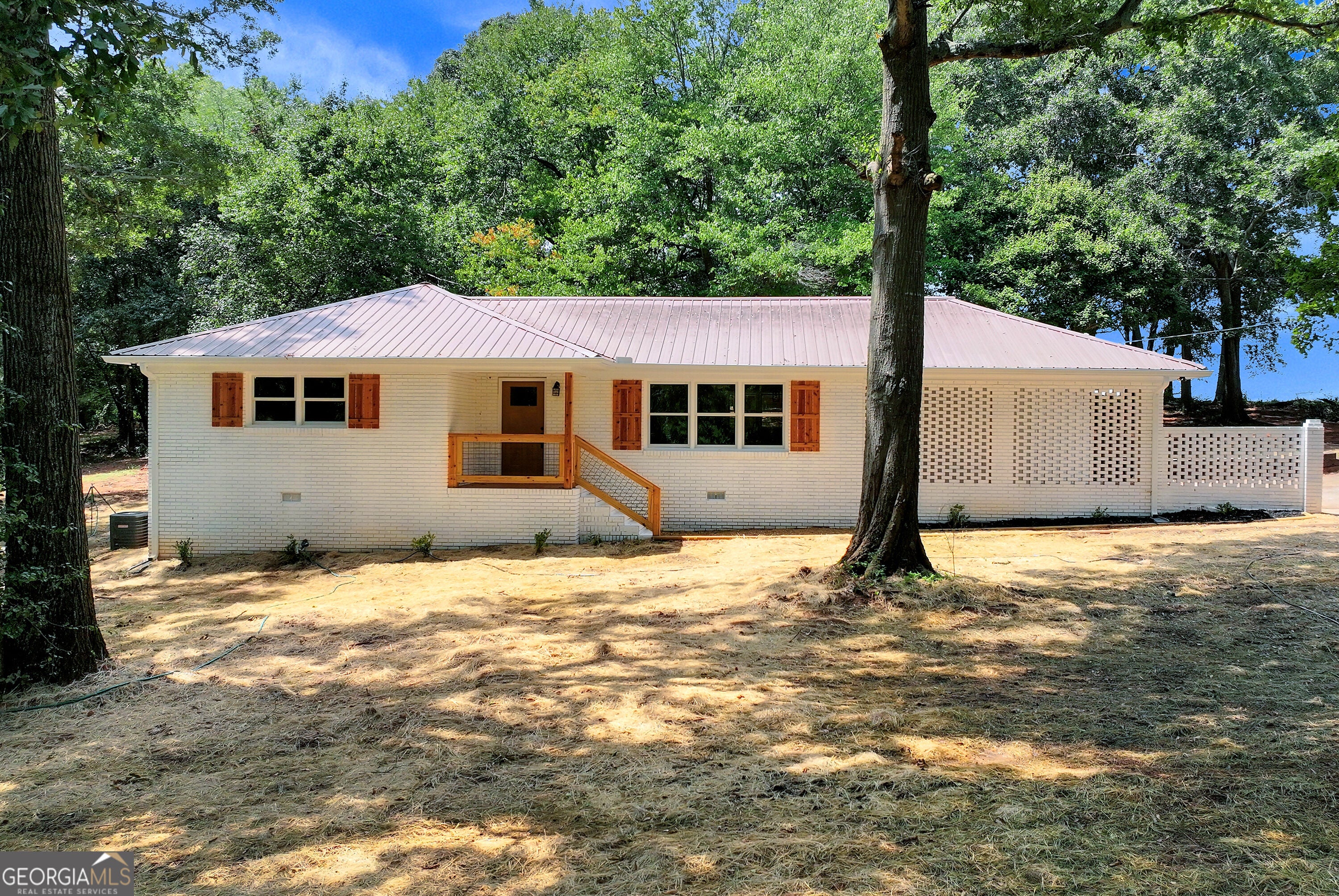 2357 Comer Rd — photo