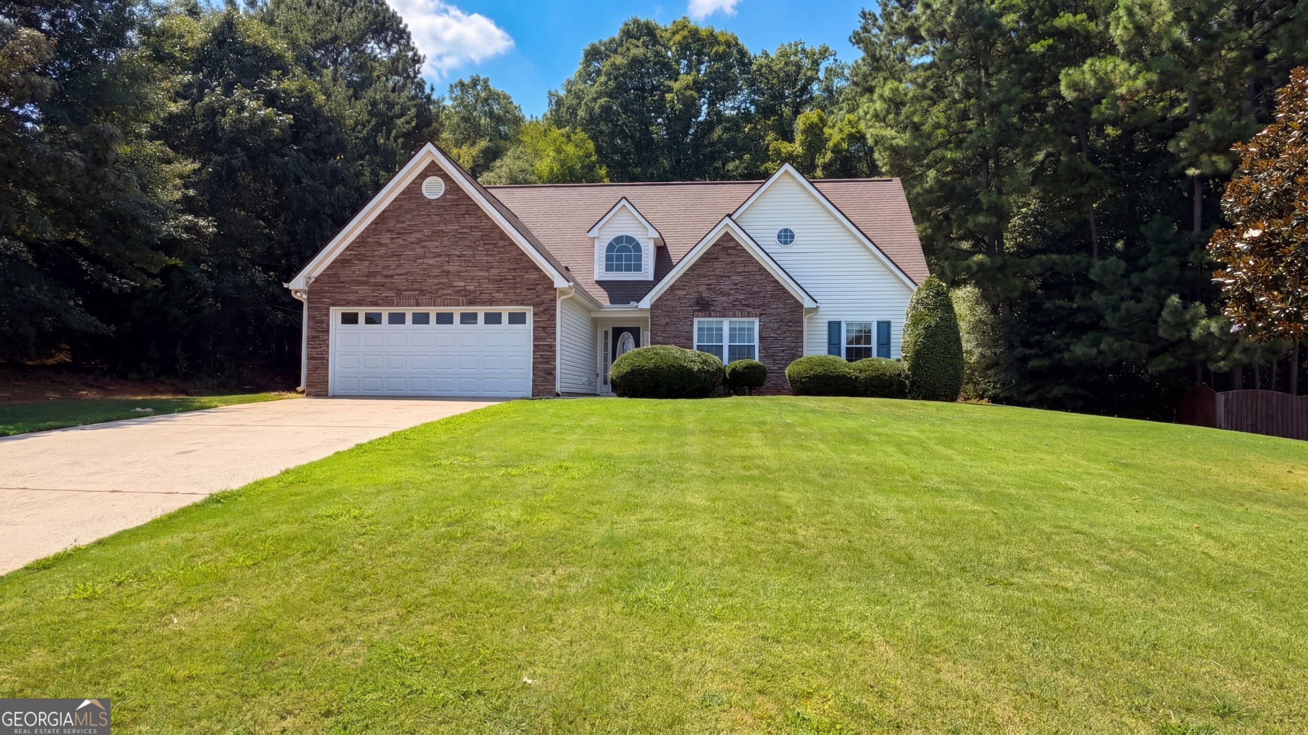 567 Deadwood Trl — photo