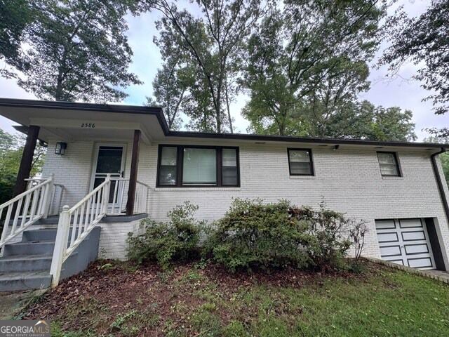 2586 Cherrywood Ln SW — photo