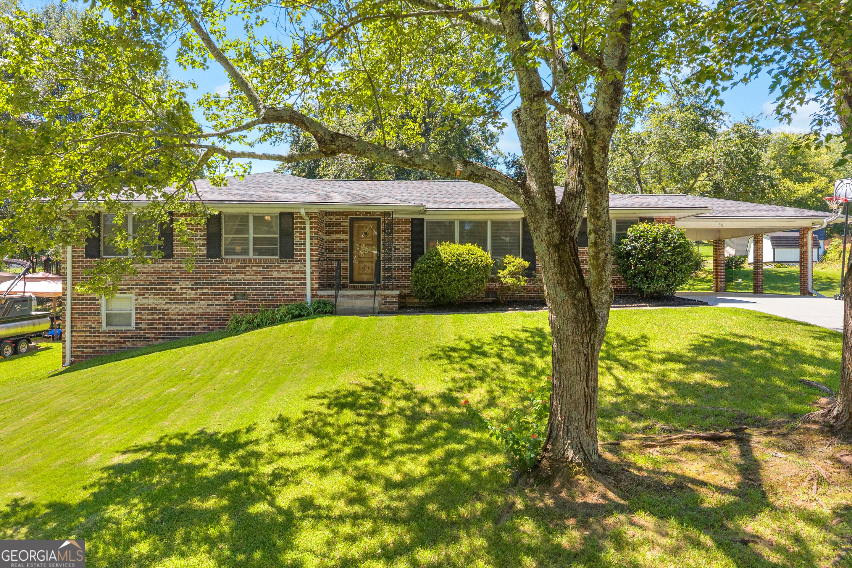 38 Julia Ln — photo