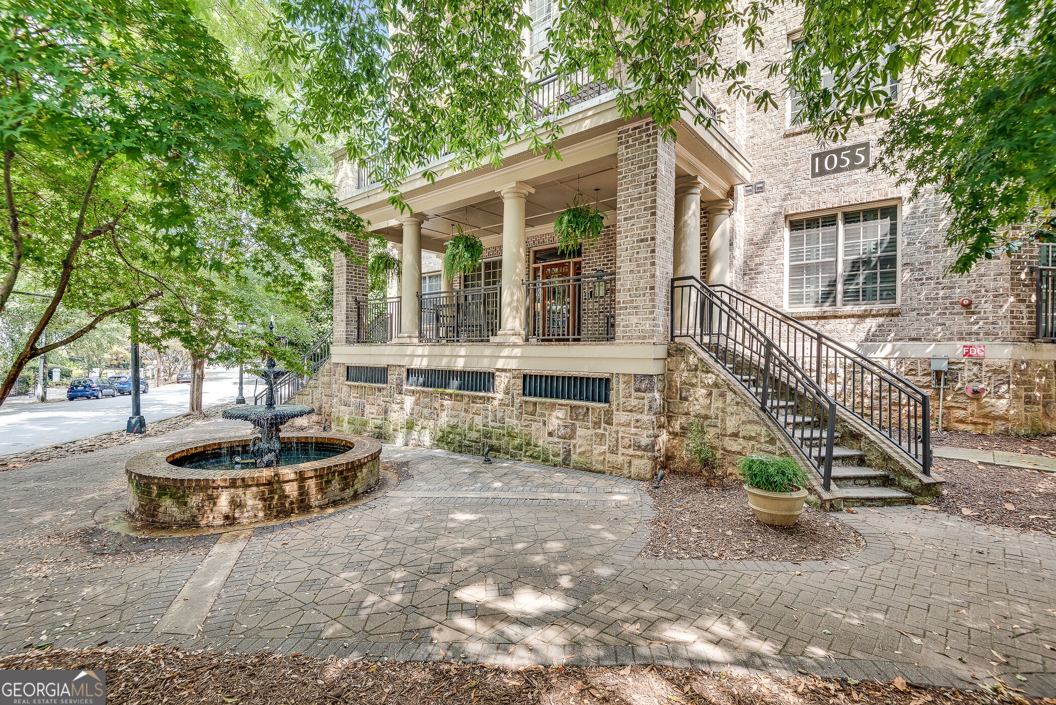 1055 Piedmont Ave NE 117 — photo