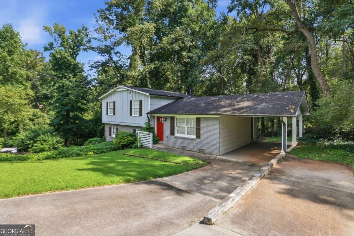 1633 Pine Glen Cir — photo