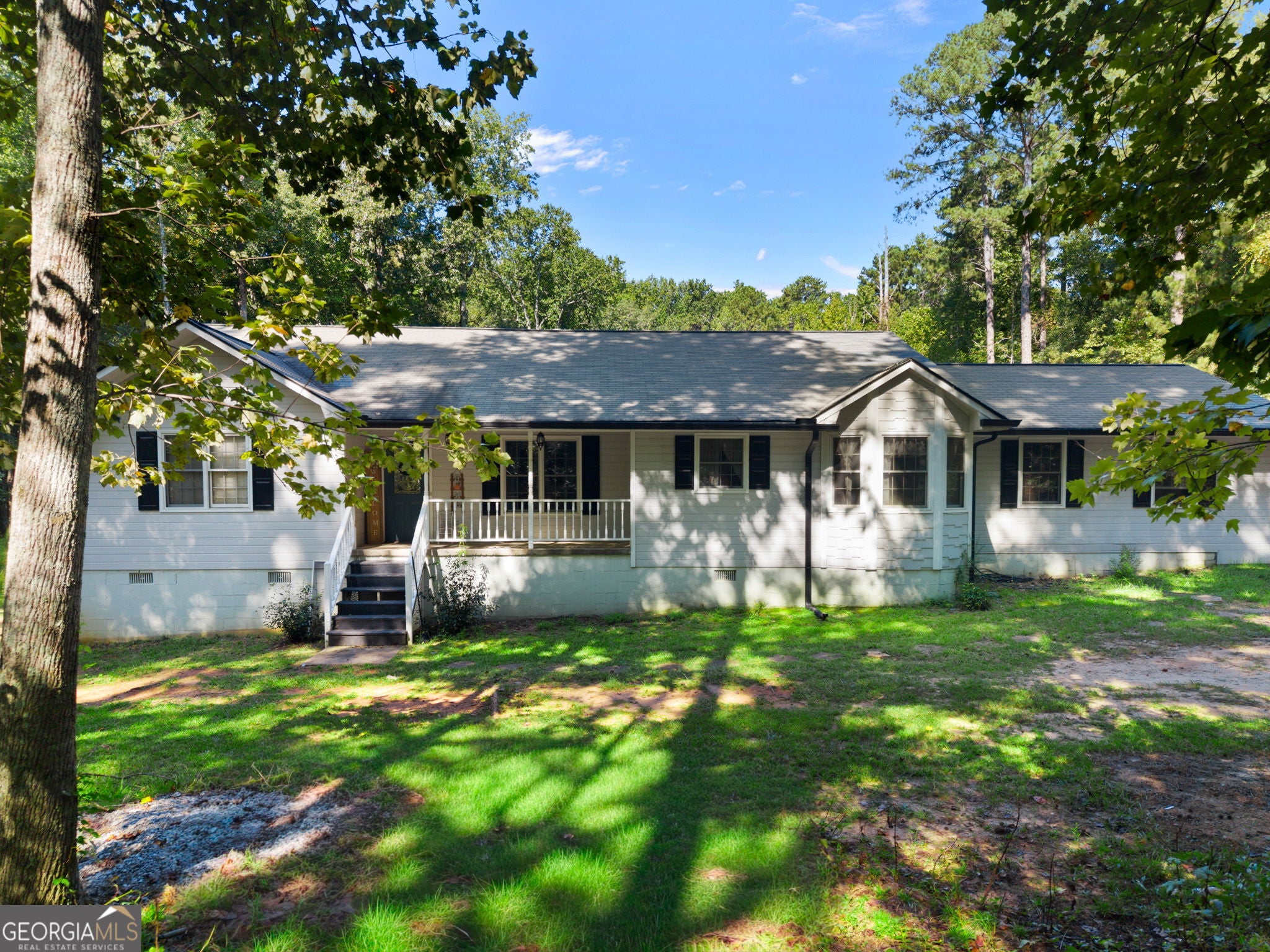735 Chambers Rd — photo