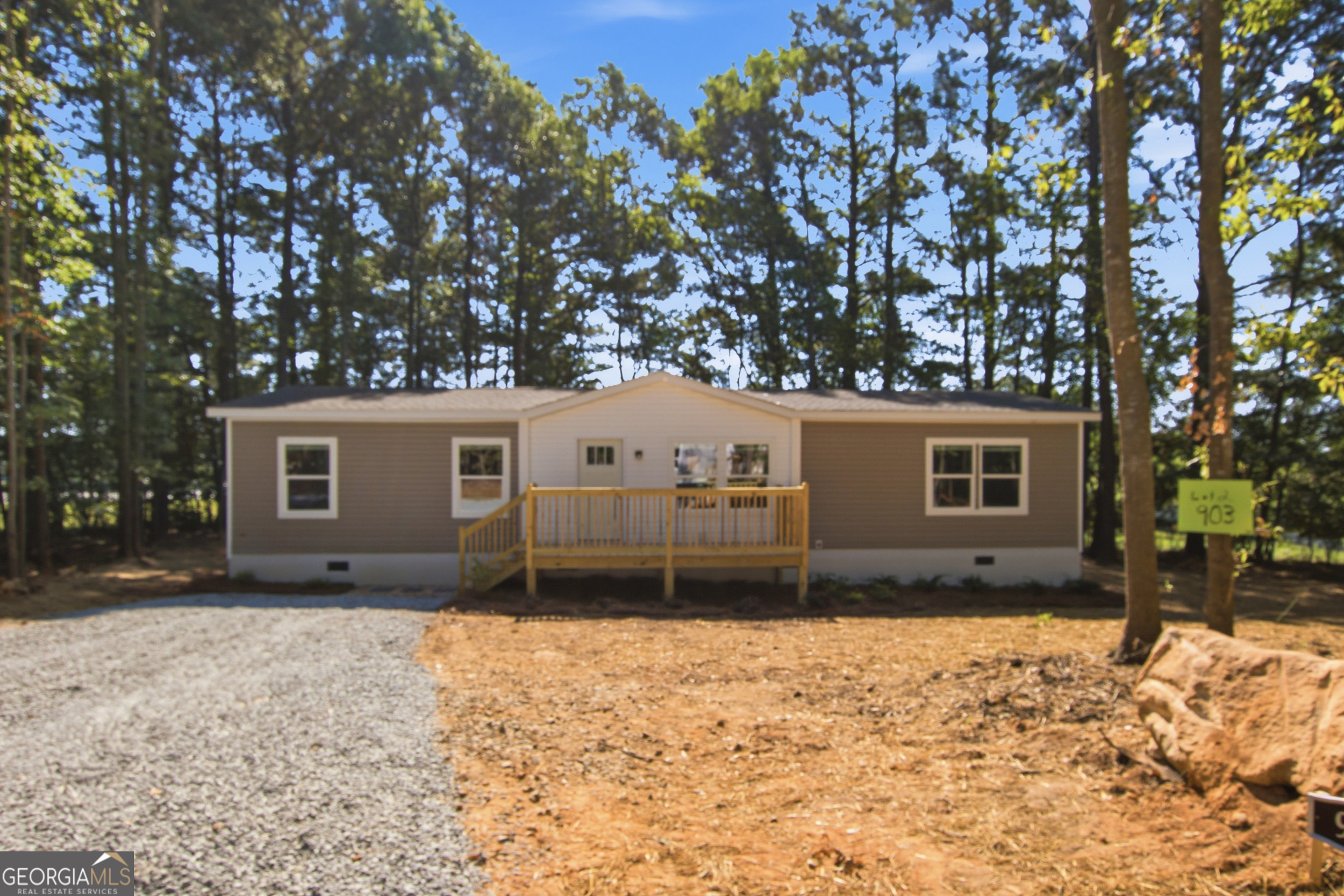 921 Smith Loop Road, Demorest, GA 30535
