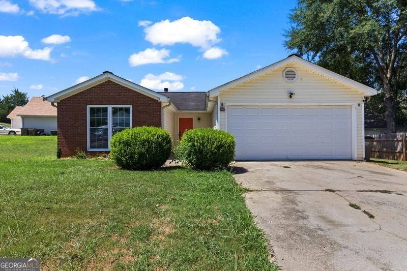 511 Lakecourt Dr — photo