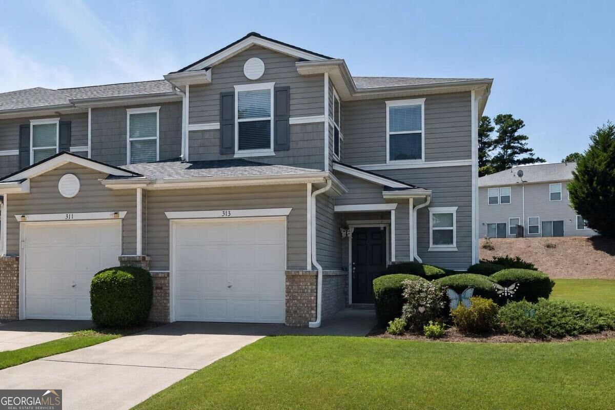 313 Oak Leaf Pl — photo