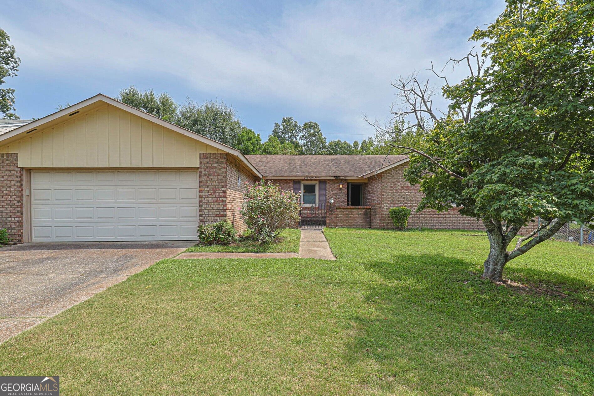 6814 Buckeye Way — photo