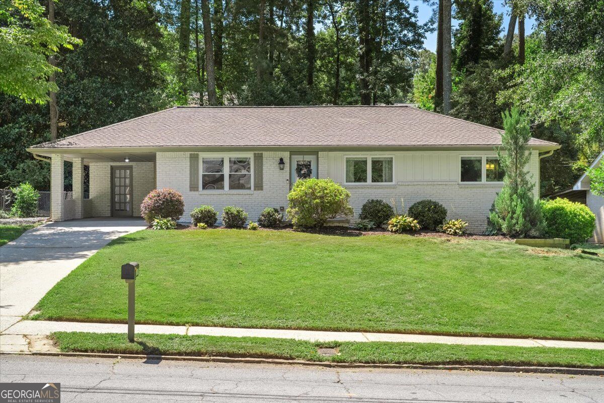 2897 Harcourt Drive, Decatur, GA 30033