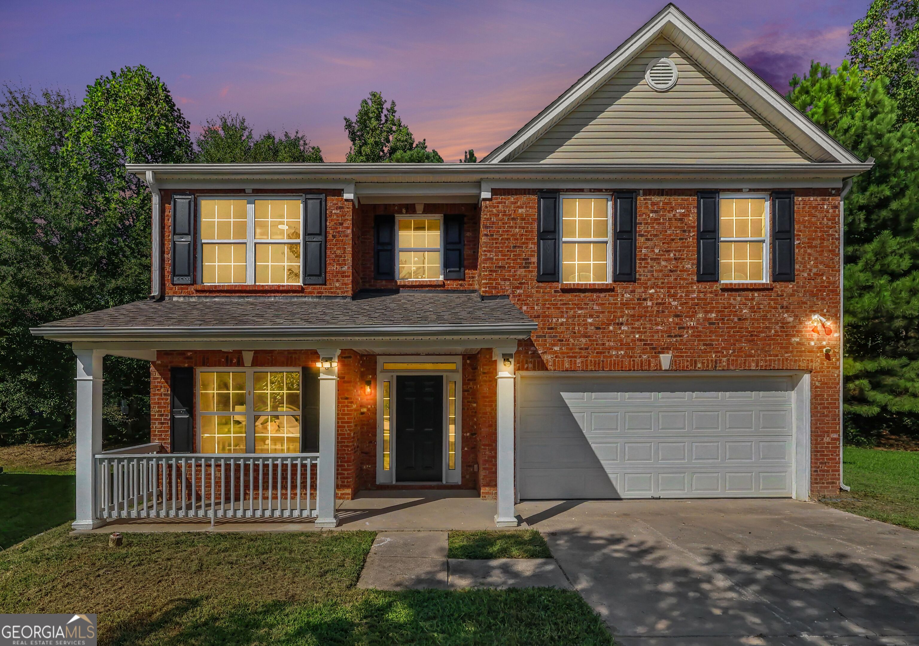 680 Dot Dr — photo