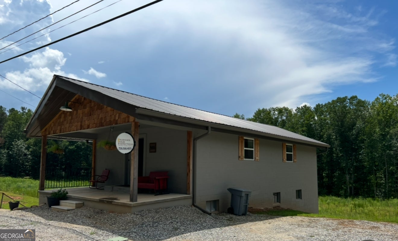 555 Highway 197 N — photo