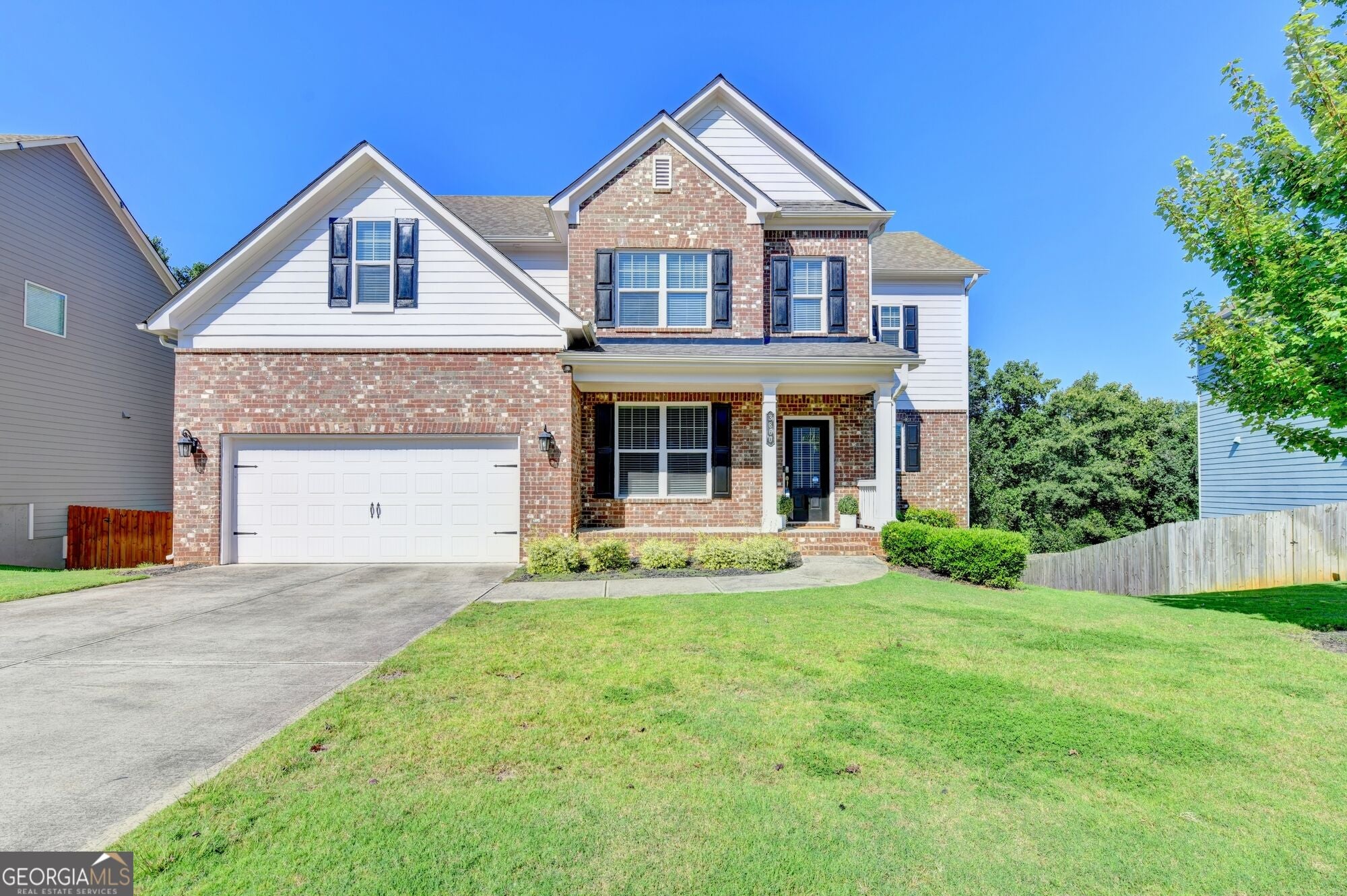 3860 Grandview Manor Dr — photo