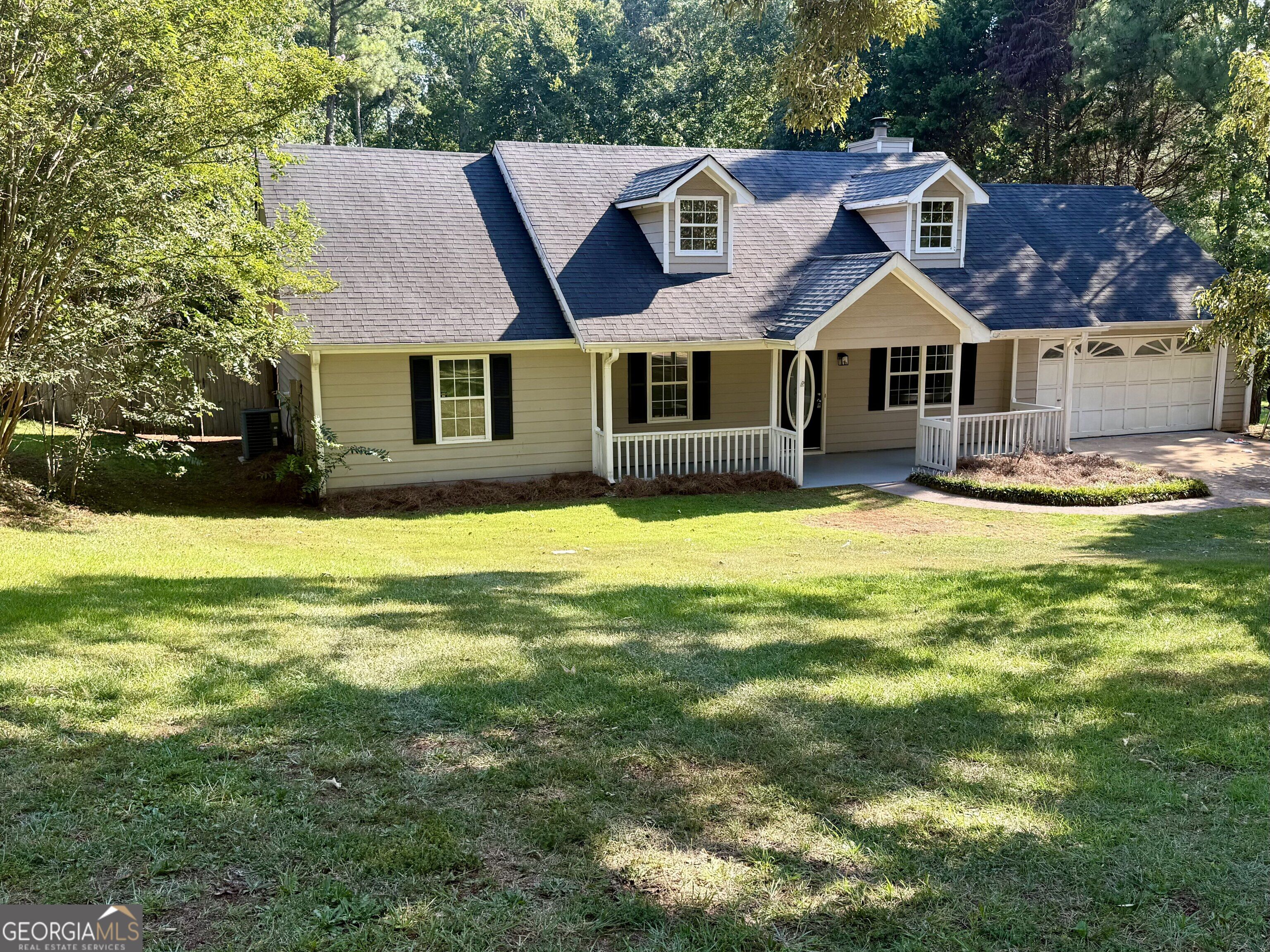 205 Willow Shoals Dr — photo