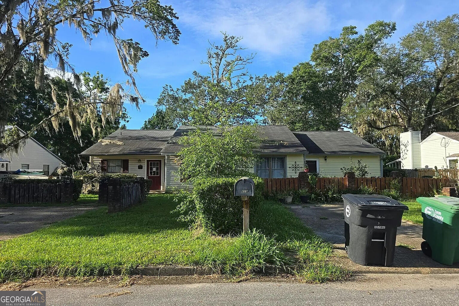1607 Misty Garden Way — photo