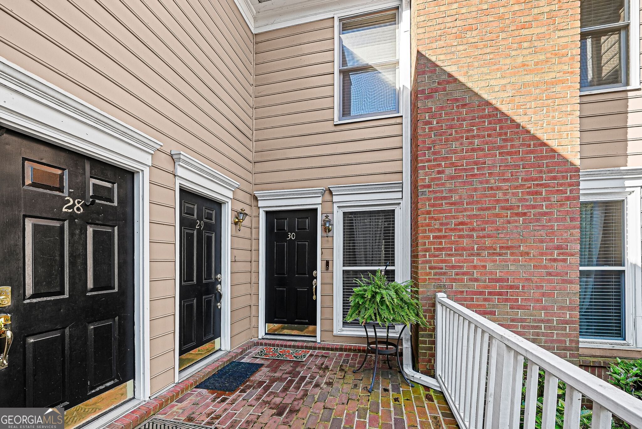 7500 Roswell Rd 30 — photo