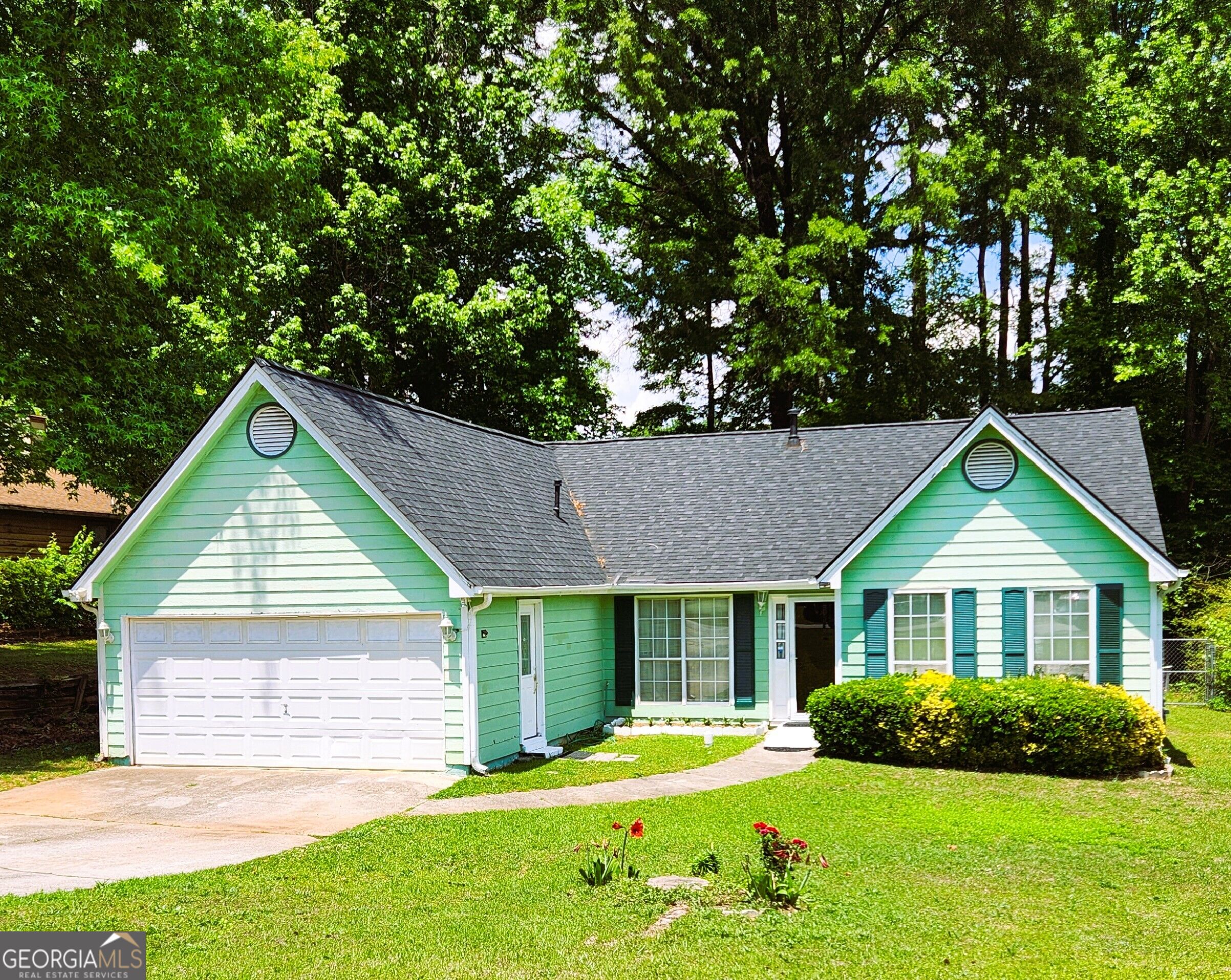 8440 Cedar Creek Rdg — photo