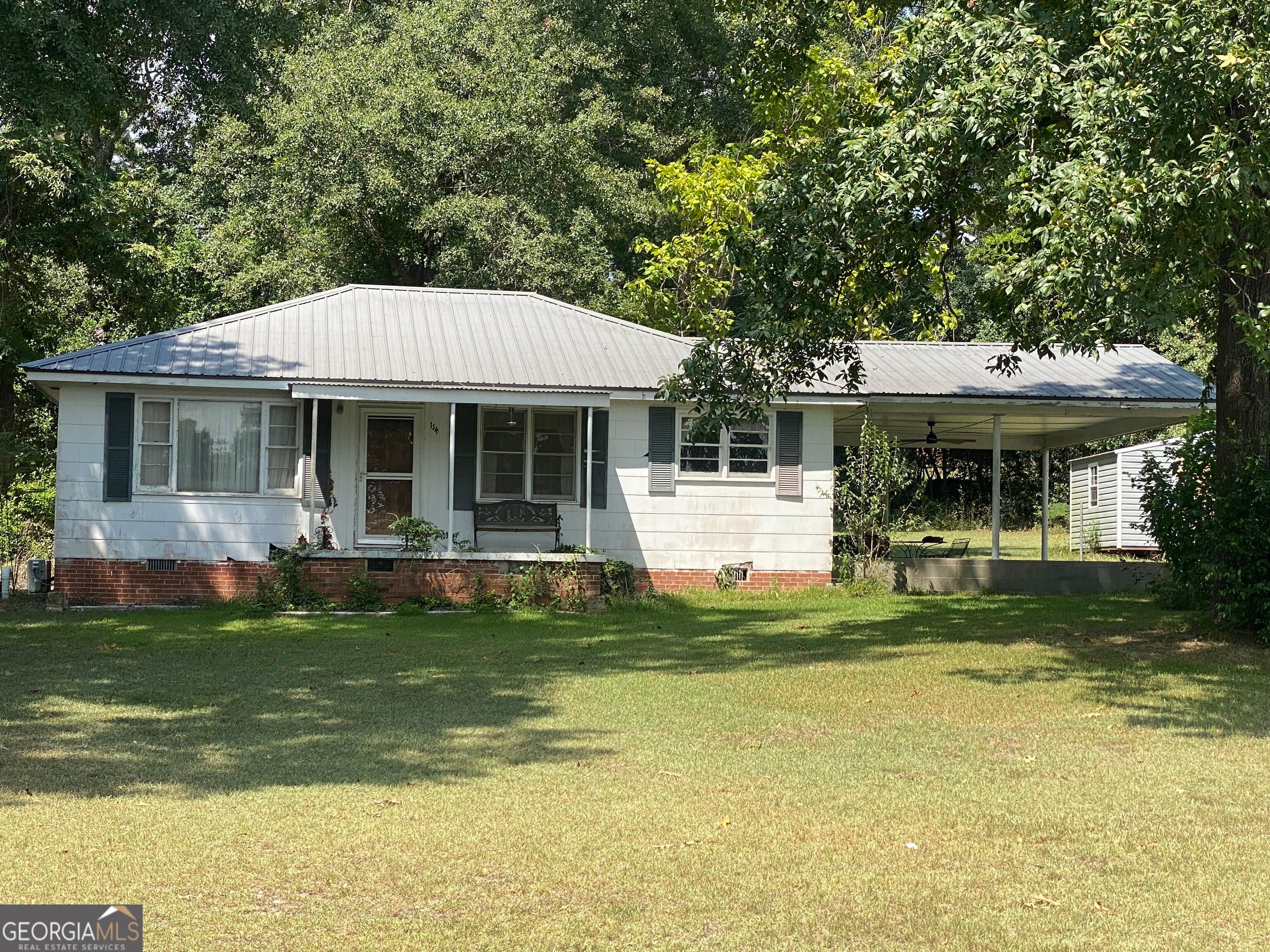 114 Jackson Rd — photo