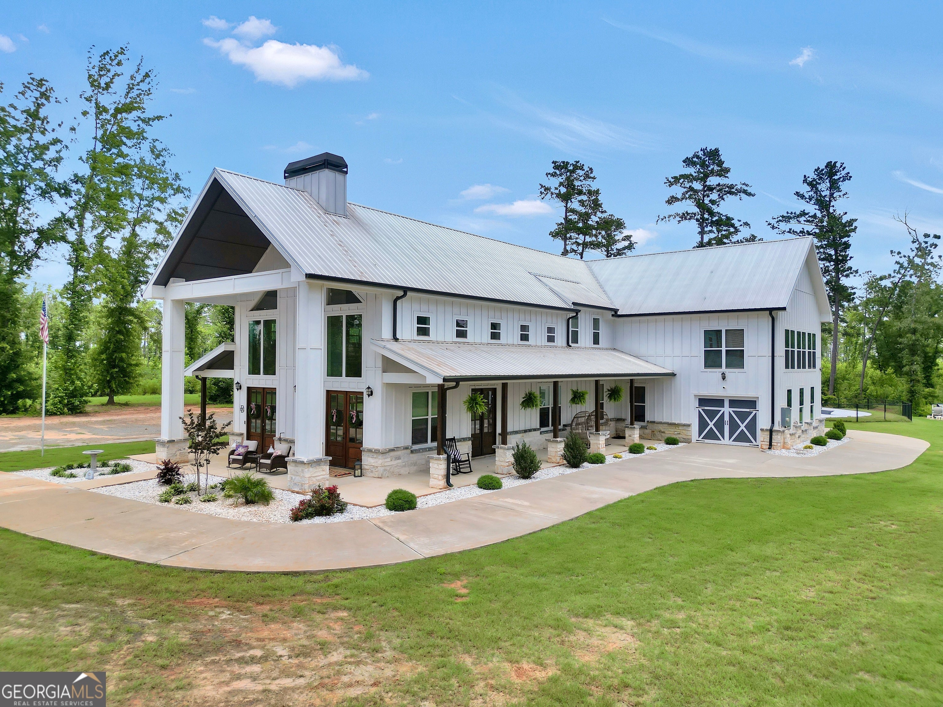1384 Hopewell Rd — photo