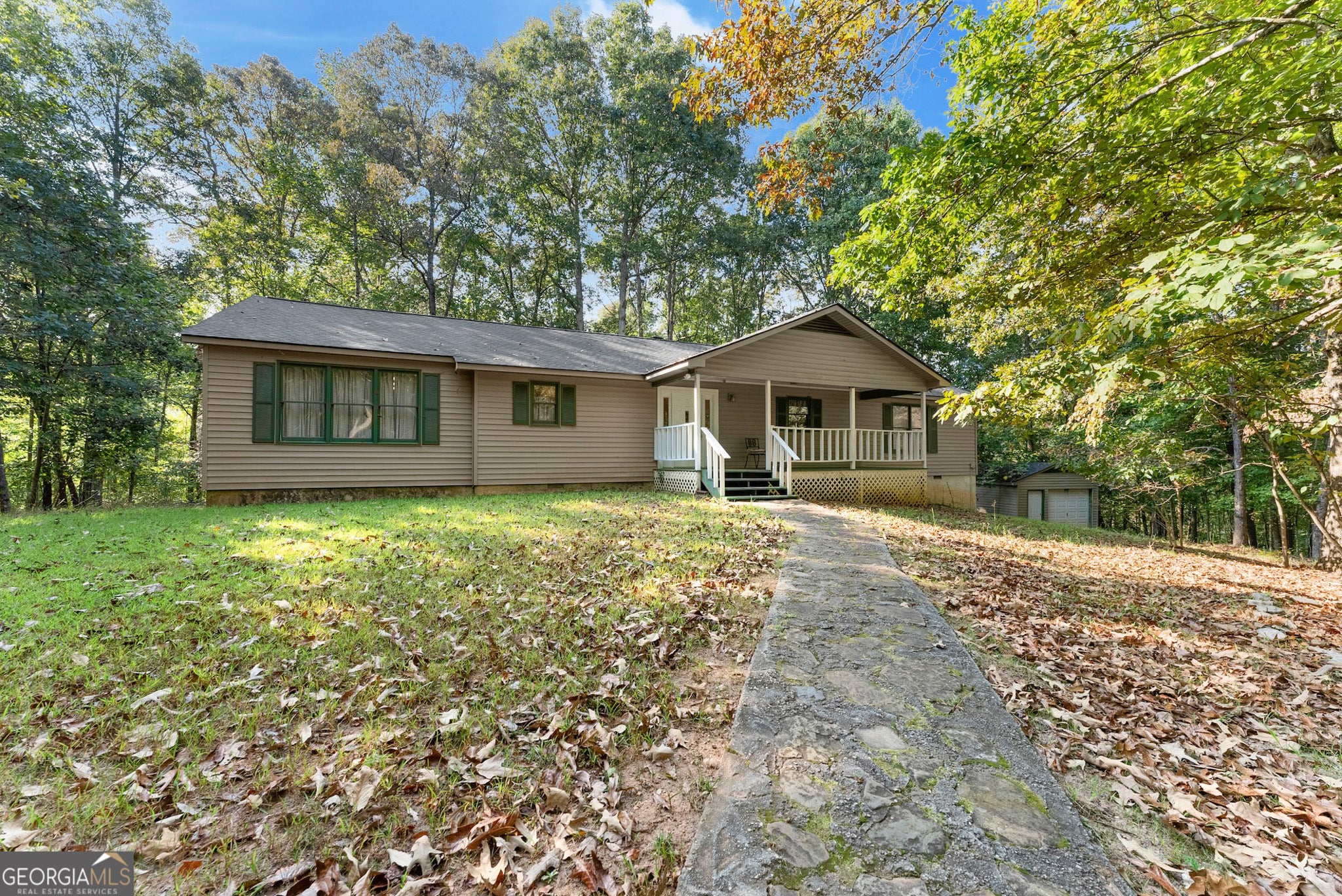 350 Old River Rd — photo