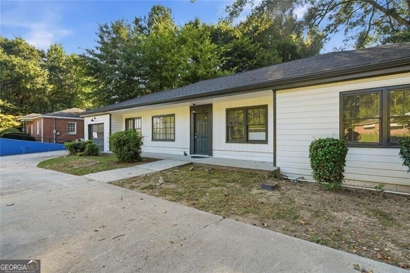 6220 Oakdale Rd SE — photo